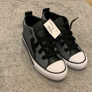 Little kids sneakers